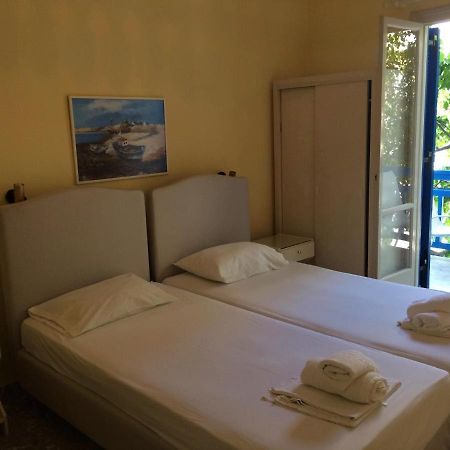 Hotel Elizabeth Naxos City ภายนอก รูปภาพ